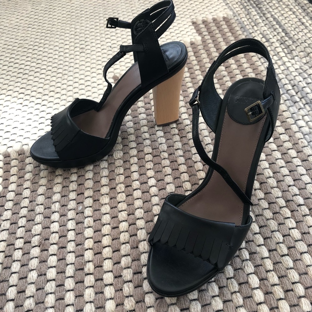 Camper leather black heels size40